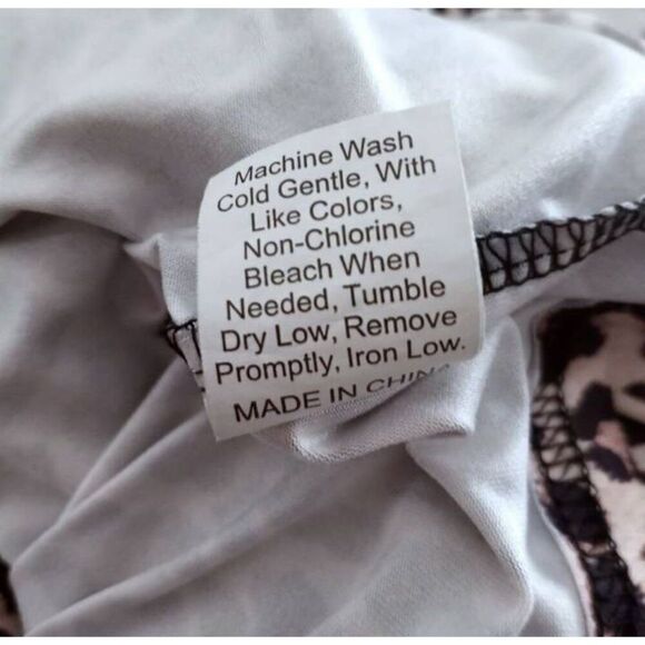 SHEIN CURVE CROP BROWN, CREAM, & BLACK LEOPARD PRINT TOP SZ.2XL EUC . - Picture 6 of 6